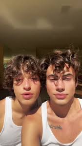 do we look similar? 😀 #foryou