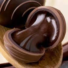 I LOUVE Chocolat Images?q=tbn:ANd9GcSlwAlTOG9ga41R0acR5dR3cUzNgW2x3bmLtwfwssHVwajBozBT