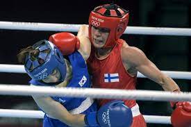 Ensimmäisenä suomalaisena naisnyrkkeilijänä kautta aikain olympiakisoissa otellut potkonen kukisti alle 60 kilon. 9mjtzwuon1ga0m