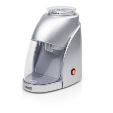 Le klarstein mr cone & ms ice transforme des glaçons en glace pilée, que l'on récupère dans le tiroir inférieur. Princess 282984 Appareil A Glace Pilee Princess