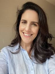 Jacqueline Dickey's Instagram, Twitter & Facebook