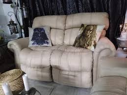 مباع طقم كنب ريكلاينر امريكي اثاث اوروبي مستعمل للبيع فيسبوك