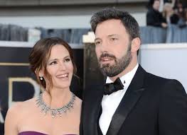Jennifer garner is a popular actress. Ben Affleck Thanks Ex Wife Jennifer Garner For All The Good You Do In Mother S Day Tribute Vanity Fair