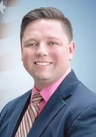 3 Candidates Compete to Oversee Moore County's Important Records in  Register Race