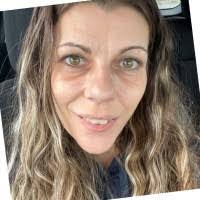 Cynthia Hooks's Instagram, Twitter & Facebook