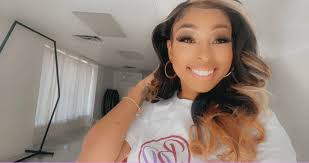 Bella Stumbo ~ Born in Kentucky..... Attended School in Lamar Colorado....  became an Award winning journalist a 20 year veteran of the Los Angela's  Times ..:- Bella covered the Betty ~ Dan