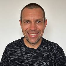 Where to find an apartment or room for rent in Amsterdam for 2 people from  December 27, 2024, to January 2, 2025?