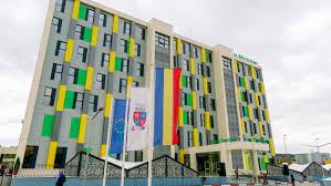 La spitalul orăşenesc din mioveni, spital de stat, construit de la zero, în județul argeș, este nevoie urgentă de medici infecţionişti şi spitalul din mioveni, județul argeș, arată ca un spital din occident. Spitalul Din Mioveni Nu Atrage Medici Pentru SecÈ›ia Ati Nici Cu Un Salariu Care Poate Ajunge La 30 000 De Lei Pe LunÄƒ