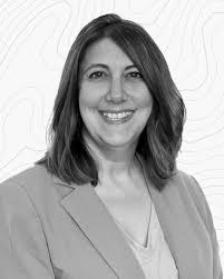 Lea Overturf, Put an Experienced Team