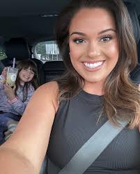 Brittany Boring's Instagram, Twitter & Facebook