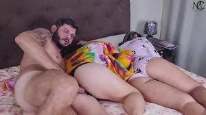 Cheguei em casa e acho que engravidei a mãe da minha mulher por engano ! -  XNXX.COM