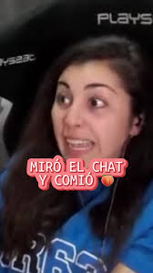 Miró chat y comió 🍑 #iracing #iracingclips #iracingdrama #simracer #race  #virgina #ferrari #ferrarigt3 #gt3 #liveclips #twitchclips #twitchstreamer  #tiktoklive #live