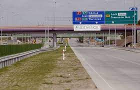 It consists for the most part of two traffic lanes and an emergency lane in each driving direction separated by a central reservation. Uwaga Mapy Wezlow Wjazdow Na Nowy Odcinek Autostrady A1 Tylko W Expressie Szczegolowe Mapy A1 Express Ilustrowany