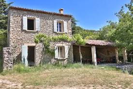 Vente Propriete Viens 84750 Pr3 1778 Provence Luberon Sotheby S International Realty Maison De Vacances Luberon Maison De Campagne