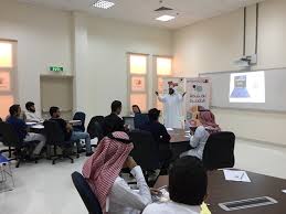 فرع الدمام يقيم دورة مهارات التفكير الإبداعي