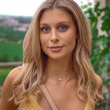 Vanessa Schmitt's Instagram, Twitter & Facebook