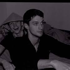 Pin Op Matthew Bell