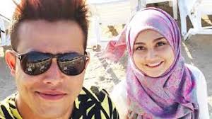 Zul ariffin, intan najuwa, tiz zaqyah, aleza shadan, rahhim omar, hilal azman, sharifah seperti biasa boss nge live dan jelas donk peminat pada senang.join itu pasti.daaaan. Blink Lover