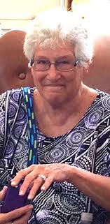 Teri Shapiro's Instagram, Twitter & Facebook