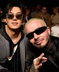 Lee Min Ho and CEO of Hugo Boss Daniel Grieder Reposted from @danielgrieder  Revealed: Our new and empowering @boss FW22 collection took an innovative  spin