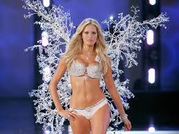 Check out our victoria secret bra selection for the very best in unique or custom, handmade pieces from our lingerie shops. Here S How The Victoria S Secret Fantasy Bra Has Changed Through The Years