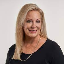 Joanne Keys's Instagram, Twitter & Facebook