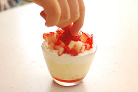 絶品おうちスイーツ！子どもと作る「デコプリン」 | UNAU MAGAZINE ウナウマガジン-理想の暮らしと住まいを探そう