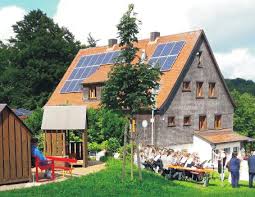 1911 eröffnete das haus als würzburger hof in neuem glanz. Https Www Rhoenklub Wuerzburg De Wp Content Uploads 2019 09 80 W C3 9c Karl Straub Haus Pdf