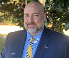 Allison Terrill's Instagram, Twitter & Facebook