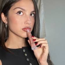 Dulce Galan's Instagram, Twitter & Facebook