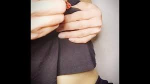 オナニー大好きと変態人妻】 服の上から乳首オナニー 洗濯バサミで挟んだ刺戟がたまらない Porn Video - Rexxx