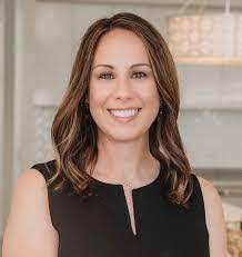 Amanda Spray's Instagram, Twitter & Facebook