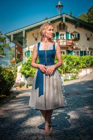 Dirndl "Caroline" blau mit Schürze