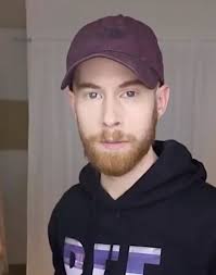 Brandon Farris - Age, Family, Bio | Famous Birthdays