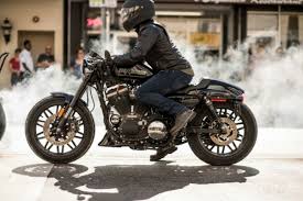 Cara mengatasi motor berasap ini, anda bisa melakukan tips sebagai berikut Asap Putih Tebal Muncul Dari Sepeda Motor Kamu Ini Dia 5 Penyebabnya