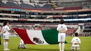 In the closing minutes of the game us scores two goals to win, pushing mexico in and panama out. Estadio Azteca Registro Muy Mala Entrada Para El Mexico Vs Panama