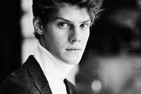 Павел табаков (1 августа 1995). V Pamyat Pavel Tabakov Vylozhil Poslednij Sovmestnyj Snimok S Otcom Zhurnal Grazia