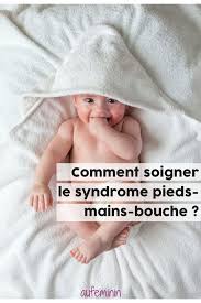 Le syndrome ou maladie pieds mains bouche associe des petits boutons rouges avec des petites bulles, des vésicules, sur la paume des pieds et des mains qui peuvent déborder sur les doigts et des aphtes au niveau de la bouche. Comment Reconnaitre La Maladie Pieds Mains Bouche Et La Soigner Pied Main Bouche Maladie Pied Main Bouche Syndrome Pieds Mains Bouche