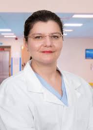 Dr. Elena Sauer