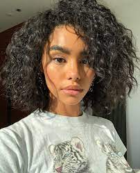 Pin By Jade West On Boston Naressa Valdez Short Hair Styles Curly Hair Styles