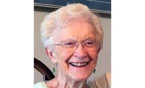 Patricia Metzger's Instagram, Twitter & Facebook