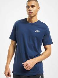 Check spelling or type a new query. Nike Herren T Shirt Club In Blau 714952
