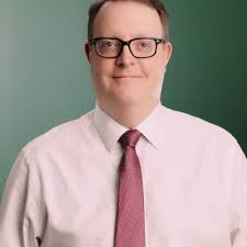 After nearly 5 Years, last week I said goodbye to Oodle Car Finance and  some amazing people. Big thank you to my wingman Michael Ferguson, we  started our Oodle journey together, and