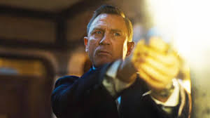 The mission to rescue a kidnapped scientist turns out to be far more treacherous than expected, leading bond onto the trail of a mysterious villain armed with dangerous new technology. New No Time To Die Trailer Daniel Craig S James Bond Faces Off With Rami Malek Entertainment Tonight
