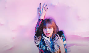 Februar 2018 steht lisas erste . Review Lalisa Lisa Blackpink Kpopreviewed
