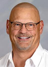 Riverhill Living by Fox Press