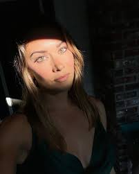 Aurora Rose (@aurorarosetoday) • Instagram photos and videos