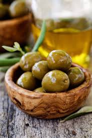 Aceitunas De Campo Real Aceitunas Frutas Y Verduras Imagenes De Comida