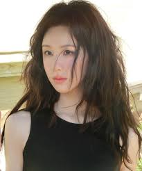 Mỹ nữ khiến 5 triệu người muốn kết hôn