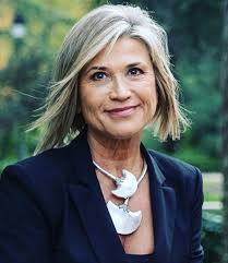 Reflexión de Julia Otero pocas horas antes de volver a trabajar en la radio